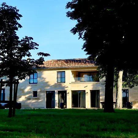 La Chartreuse De Dauzac 3* Labarde