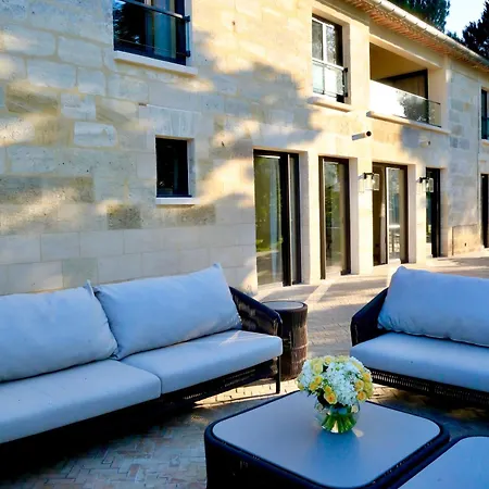 La Chartreuse De Dauzac Bed & Breakfast Labarde