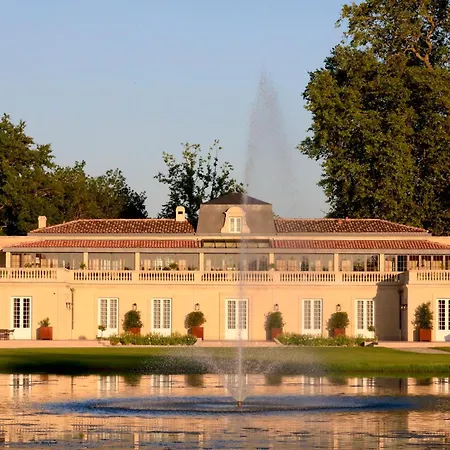 La Chartreuse De Dauzac Bed & Breakfast Labarde