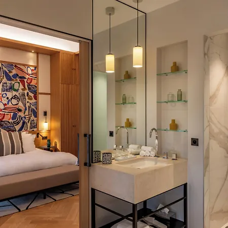 La Chartreuse De Dauzac Bed & Breakfast 4*