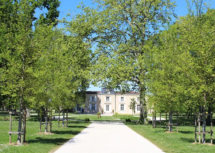 La Chartreuse De Dauzac 3* Labarde