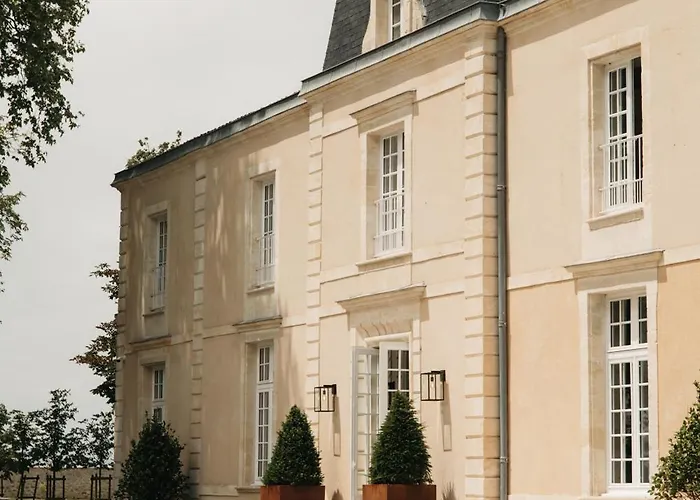 La Chartreuse De Dauzac Bed and Breakfast Labarde