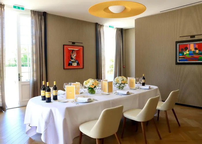 La Chartreuse De Dauzac Bed and Breakfast Labarde