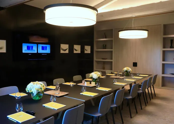 La Chartreuse De Dauzac Bed and Breakfast