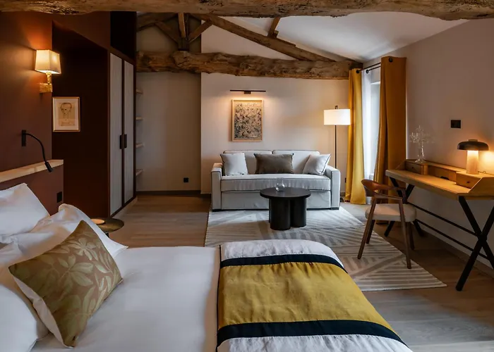 La Chartreuse De Dauzac Bed and Breakfast Labarde