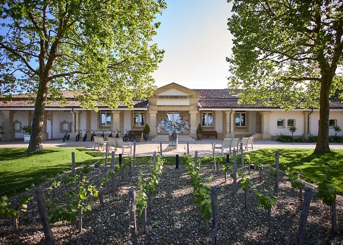 La Chartreuse De Dauzac Bed and Breakfast Labarde